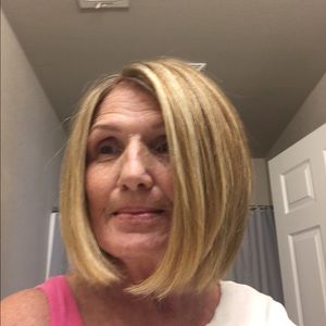 Meet your Posher, Joyce